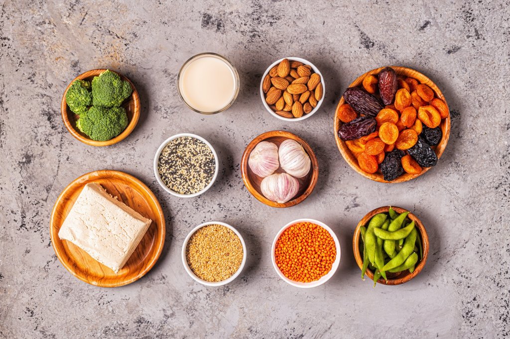 hormonal balance-Estrogen-Rich Foods, Menopause Diet.