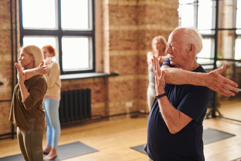 Heart-Healthy Cooking-Senior people exercising in health club