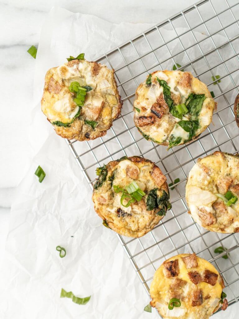 Mini pies made of eggs and green onions for breakfast