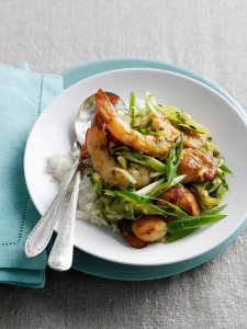 Plate of prawns with rice and onions